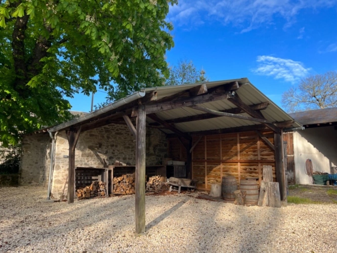 Photos 5 - Prestige - Dpt Creuse (23), à vendre à Parsac propriété de 5 pièces de 162,5 m² - Dépendances - Terrain de 2ha05