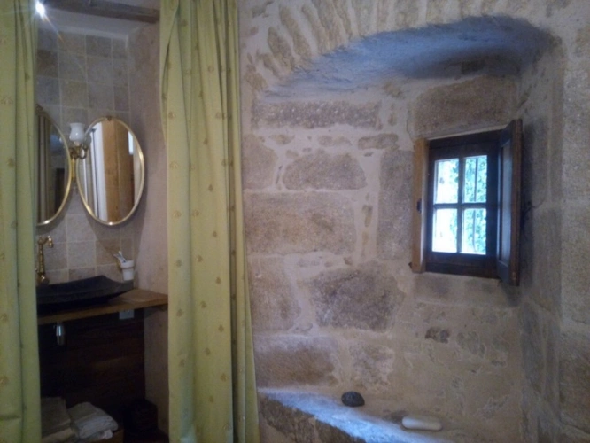 Photos 12 - Prestige - Dpt Creuse (23), à vendre à Parsac propriété de 5 pièces de 162,5 m² - Dépendances - Terrain de 2ha05