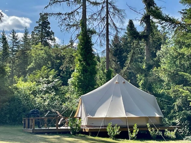 Photos 3 - Touristique - Vente Camping, Chambres d'hôtes/Gîte, Restaurant - Sud des H