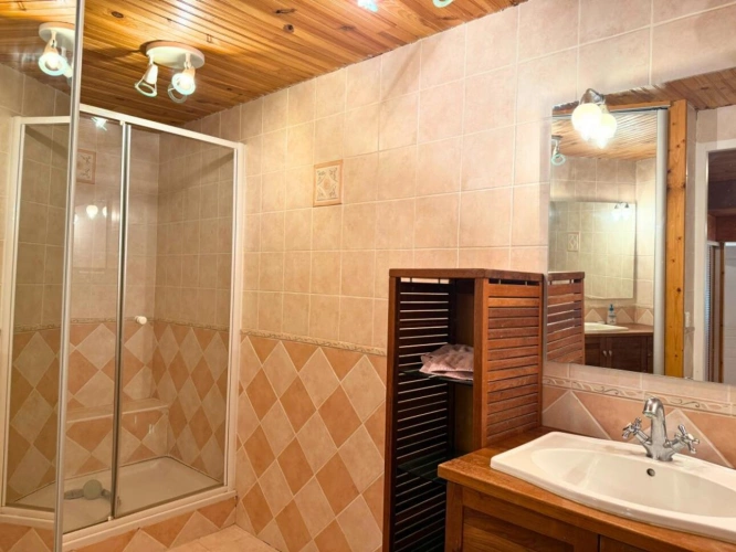 Photos 13 - Prestige - À 10 min de Pierrevert   Grande maison familiale avec terrai