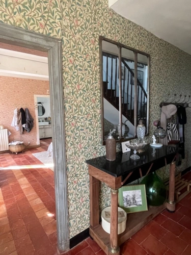 Photos 11 - Prestige - MIELAN 6 minutes: PROPRIETE de CHARME XVIIIs avec VUE, 5 chambres, garage, 1hectare, piscine, rénovation de qualité pour famille ou /et chambres d hôtes