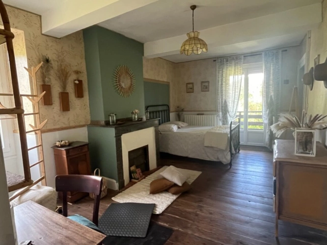 Photos 15 - Prestige - MIELAN 6 minutes: PROPRIETE de CHARME XVIIIs avec VUE, 5 chambres, garage, 1hectare, piscine, rénovation de qualité pour famille ou /et chambres d hôtes