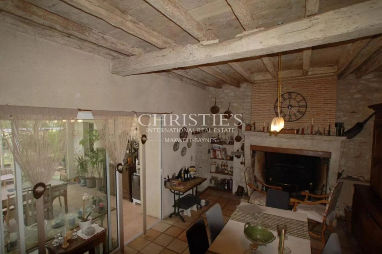 Photos 7 - Equestrian - 18-hectare estate with dominant views, maison de maitre and gites - great potential !