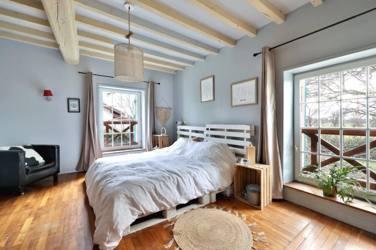 Photos 12 - Équestre - Propriété équestre clé en main de 3,5 hectares dans l’Ain