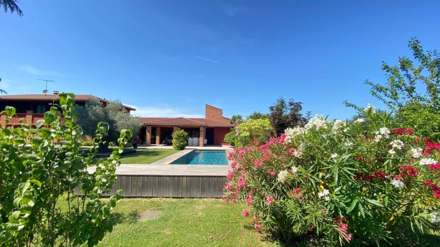 Photos 18 - Équestre - Domaine d'exception niché au coeur de 15 hectares soigneusement aménagés