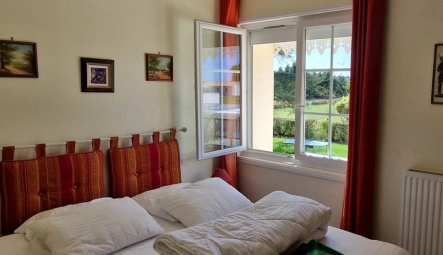 Photos 7 - Touristique - Propriete à vendre 0 pièces PONS (17)