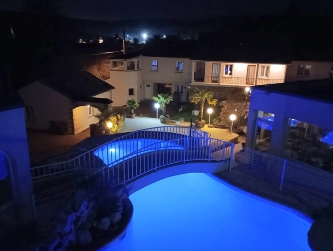Photos 14 - Touristique - Dpt Côte d'Or (21), à vendre proche de BEAUNE propriete P34 de 1458 m²