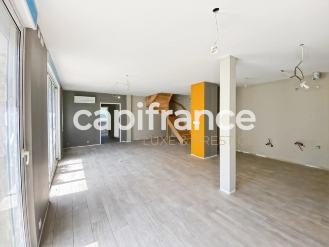 Photos 9 - Prestige - Propriete à vendre 17 pièces LORMONT (33)