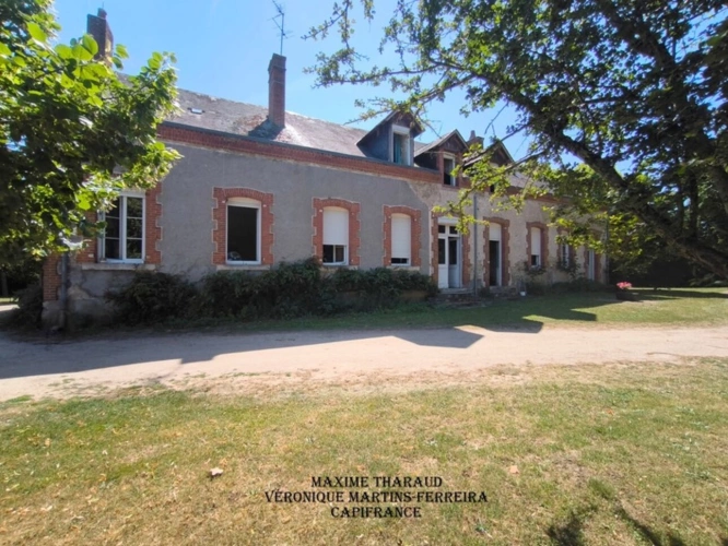 Photos 1 - Touristique - À vendre – Propriété agricole de charme à Thenioux (18)