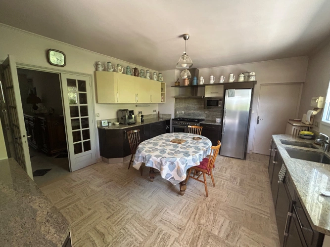 Photos 10 - Agricole - Sur ancienne Pépinière, ensemble immobilier avec maison et bâtiments