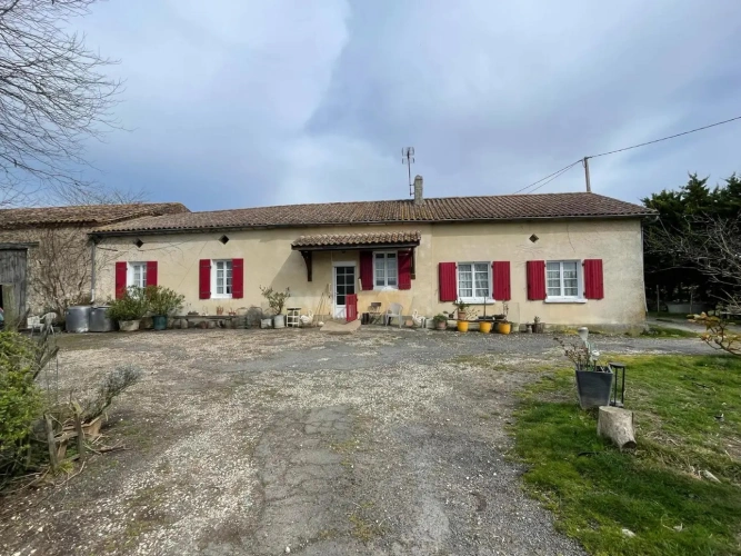 Photos 1 - Équestre - Propriété équestre sur 18 ha – 10 m de MONPAZIER (24)
