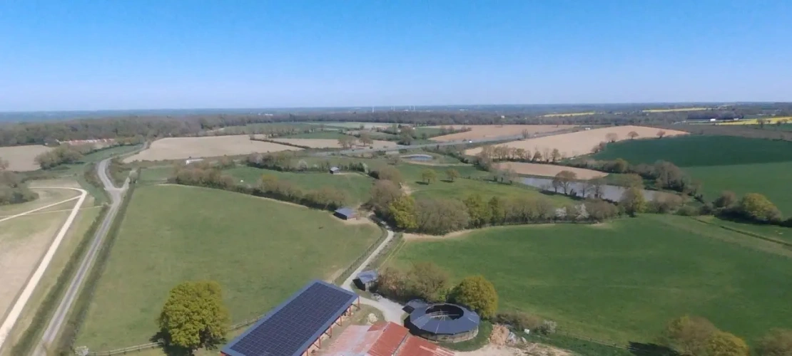 Photos 1 - Équestre - STRUCTURE POUR PROFESSIONNELS DES CHEVAUX SUR 31 HA