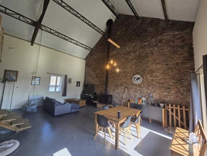 Photos 4 - Touristique - Maison et dépendances