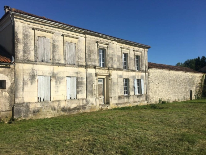 Photos 1 - Prestige - Maison de caractère