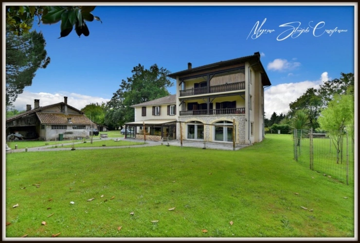 Photos 1 - Prestigious - property for sale 11 rooms near PONTONX-SUR-L'ADOUR (40)MASTER'S HOUSE OF 450 M² AND ITS OUTBUILDING