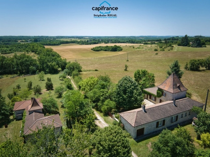Photos 1 - Équestre - Propriete à vendre 5 pièces MAUROUX (46) Maison de 140m2 habitables, dépendance de 90m2 sur 6ha de terrain