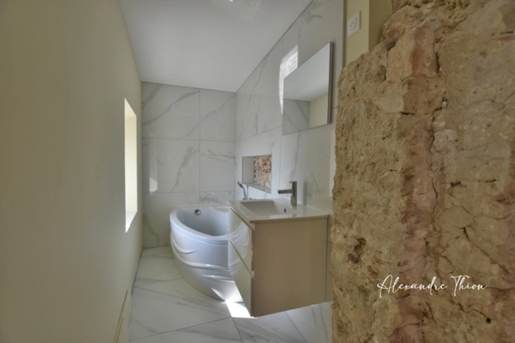 Photos 6 - Prestige - Maison à vendre 23 pièces JUJURIEUX (01)