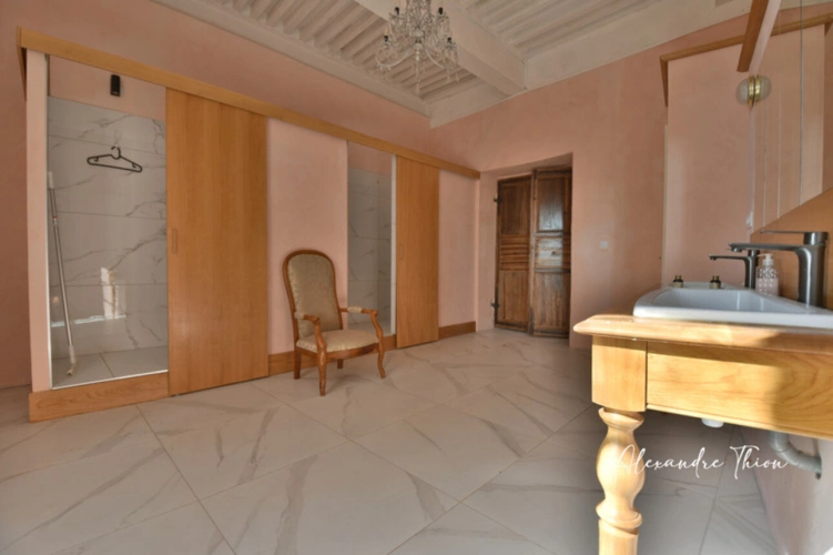 Photos 13 - Prestige - Maison à vendre 23 pièces JUJURIEUX (01)
