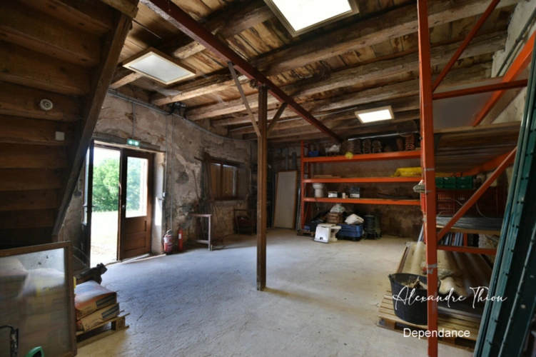 Photos 18 - Prestige - Maison à vendre 23 pièces JUJURIEUX (01)
