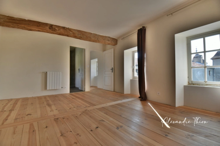 Photos 24 - Prestige - Maison à vendre 23 pièces JUJURIEUX (01)
