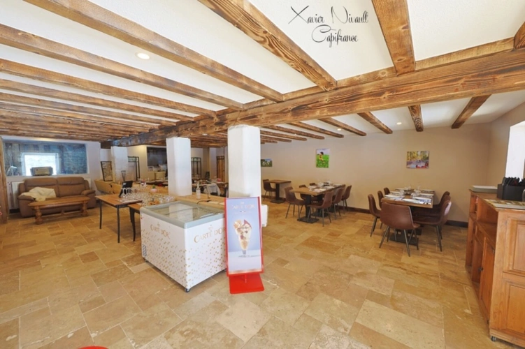 Photos 11 - Touristique - Propriete à vendre 15 pièces LE GRAND ABERGEMENT (01)