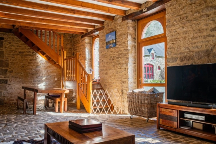 Photos 4 - Touristique - Dpt Morbihan (56), à vendre LE FAOUET Propriété du 19ème de 890 m² sur Domaine de 8 Hectares