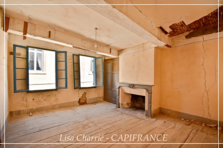 Photos 3 - Touristique - Grange à rénover dans le village 5 pièces CASTELNAU D'AUZAN (32) DE PLUS DE DEUX SIÈCLES AVEC VESTIGES DE L’ANCIEN CHÂTEAU