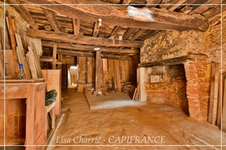 Photos 5 - Touristique - Grange à rénover dans le village 5 pièces CASTELNAU D'AUZAN (32) DE PLUS DE DEUX SIÈCLES AVEC VESTIGES DE L’ANCIEN CHÂTEAU