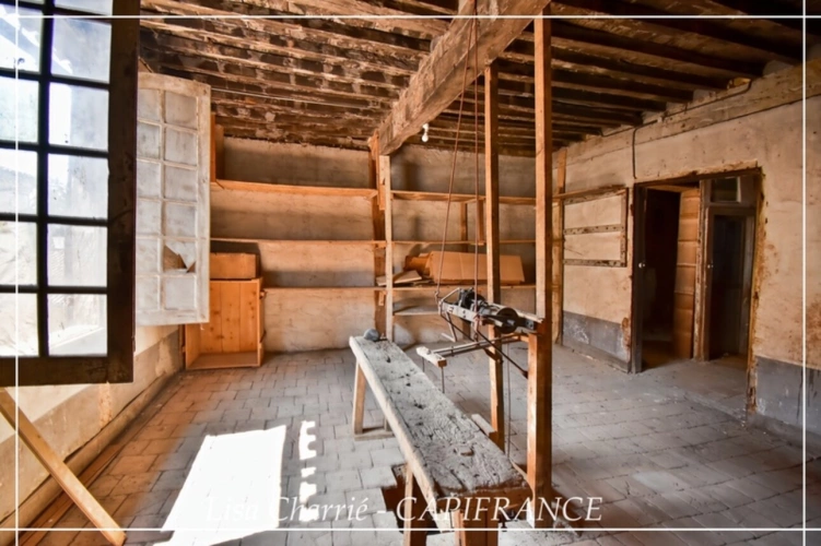 Photos 10 - Touristique - Grange à rénover dans le village 5 pièces CASTELNAU D'AUZAN (32) DE PLUS DE DEUX SIÈCLES AVEC VESTIGES DE L’ANCIEN CHÂTEAU
