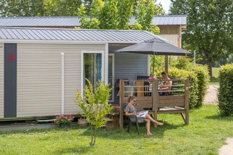 Photos 1 - Touristique - Camping *** très rentable avec piscine, bar et restaurant