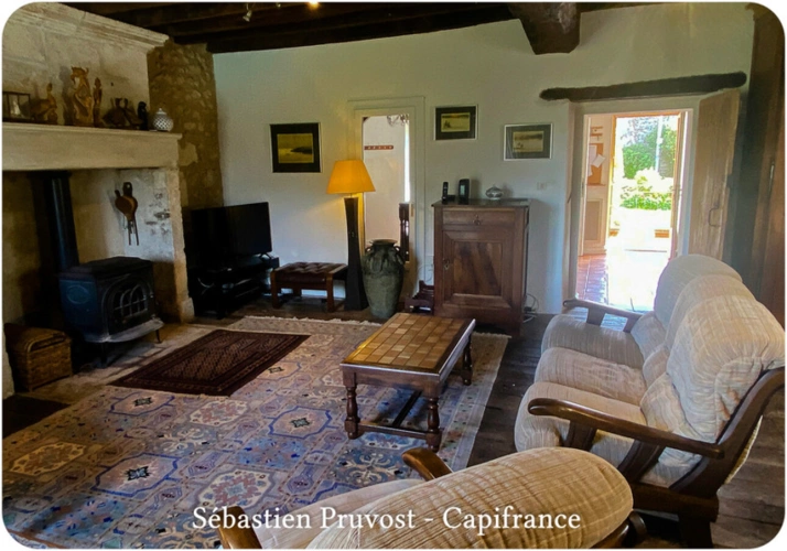 Photos 34 - Prestige - Propriete à vendre 5 pièces proche de BRANTOME (24), 180m2 hab., 4 chambres, gîte 30m2, piscine 12x6, grange, 25000m2 terrain