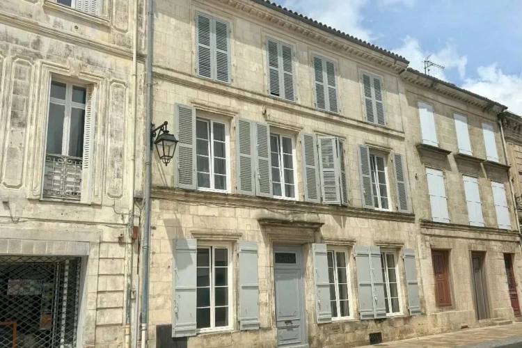 Photos 1 - Prestige - Maison