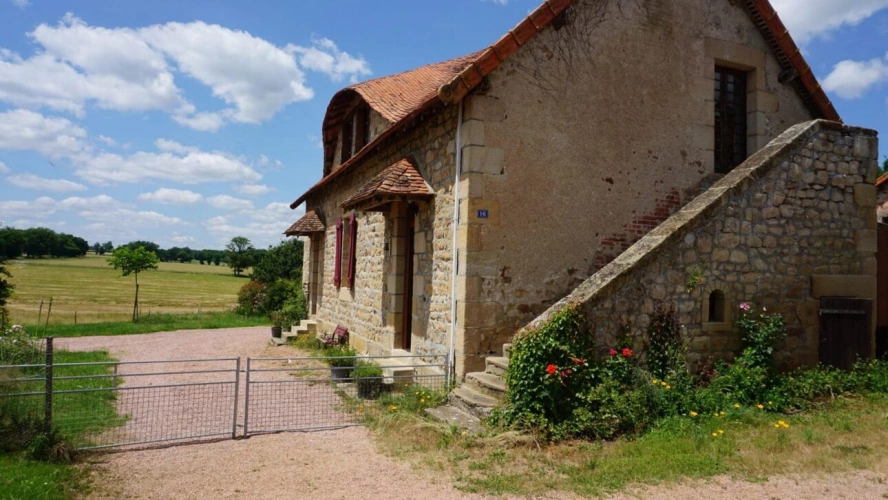 Photos 1 - Équestre - Propriété équestre avec 2 habitations rénovées sur 8 ha (
