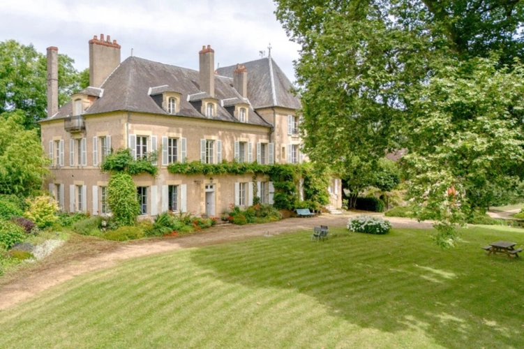 Photos 2 - Prestige - Manoir inscrit MH à vendre proche NEVERS (58)