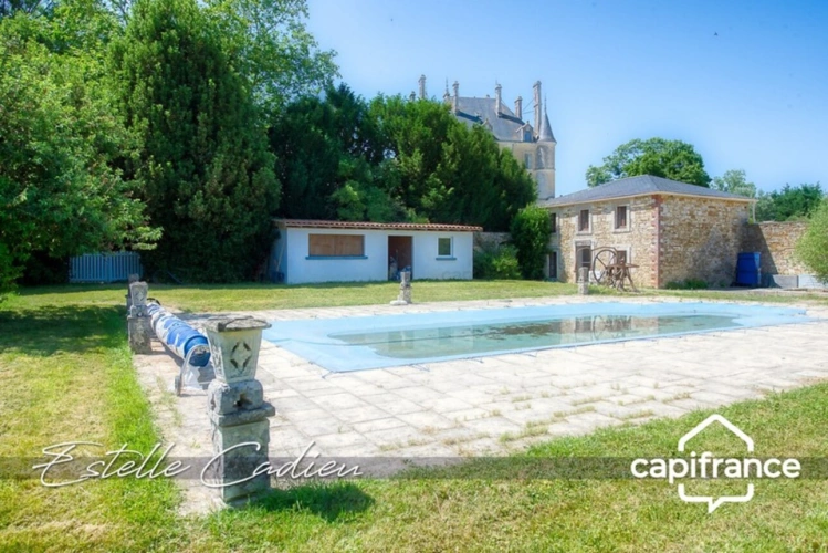 Photos 32 - Prestige - Propriété d’exception  – Château XIXe à CHANTONNAY (85)