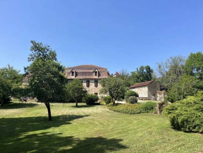 Photos 1 - Prestige - Maison de caractère