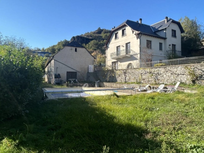 Photos 20 - Prestige - Demeure de ville et village