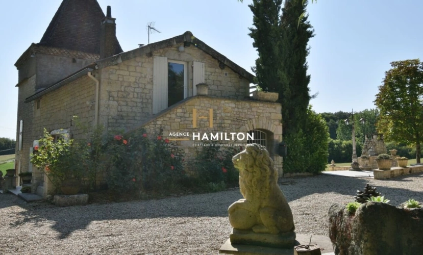 Photos 1 - Prestige - Maison de caractère