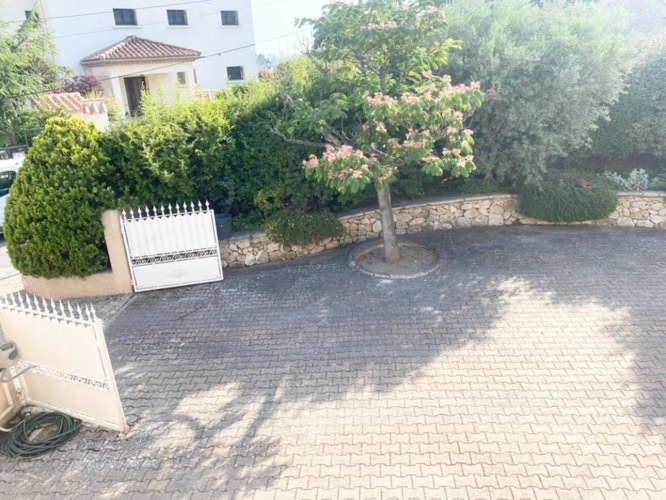 Photos 2 - Prestige - Propriete à vendre 8 pièces ALLAUCH (13)