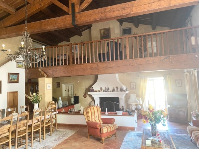 Photos 5 - Prestige - Propriete à vendre 8 pièces ALLAUCH (13)