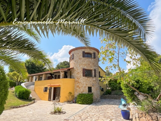 Photos 23 - Prestige - Propriété à vendre 8 pièces avec piscine et grand parc à BAGNOLS EN FORET (83)