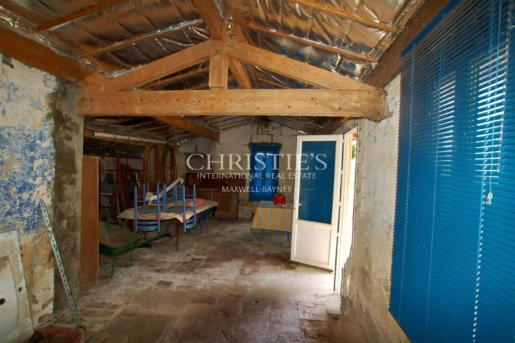 Photos 16 - Prestige - Propriété de charme composée d'une maison de maitre, d'un ancien chai, d'une seconde maison et d'un petit vignoble en fermage