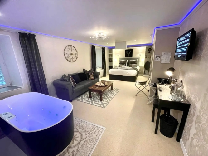 Photos 3 - Touristique - Petit Hôtel & Spa/B&B de 5 Chambres et appartement privé spacieux