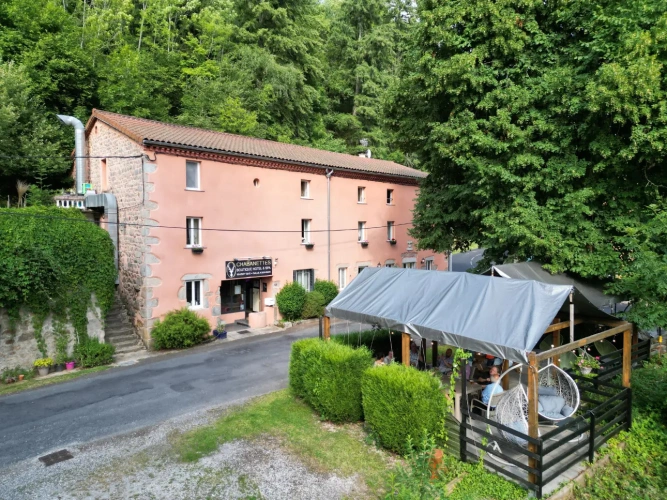 Photos 9 - Touristique - Petit Hôtel & Spa/B&B de 5 Chambres et appartement privé spacieux