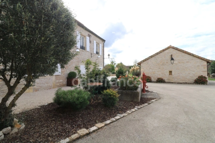 Photos 16 - Prestige - Demeure de charme avec piscine au cœur de la Côte Chalonnaise 