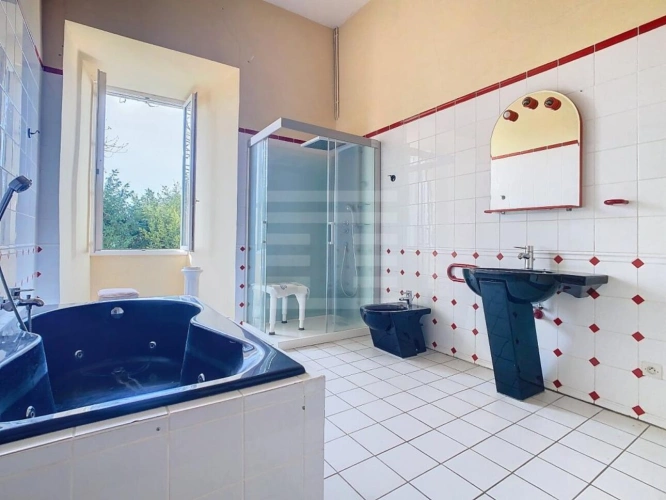 Photos 10 - Prestigious - Maison de maître