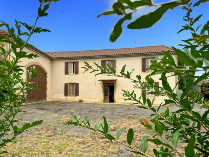 Photos 1 - Agricole - Propriete à vendre - 252 m2 - 44 hectares avec lac - BASSOUES (32)