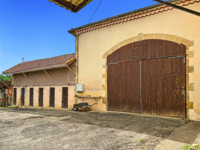 Photos 2 - Agricole - Propriete à vendre - 252 m2 - 44 hectares avec lac - BASSOUES (32)