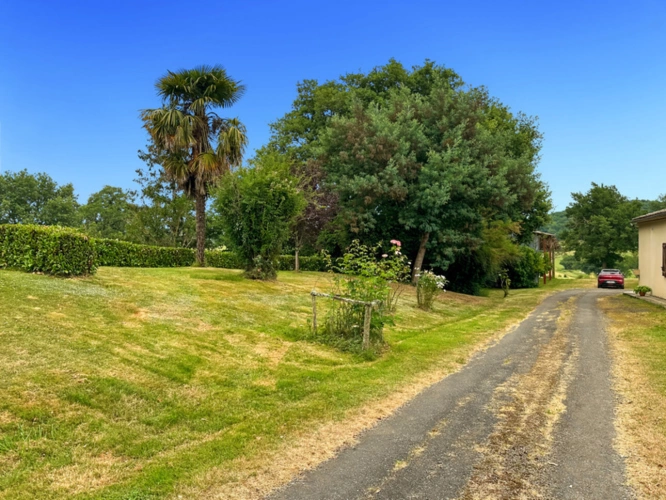 Photos 17 - Agricole - Propriete à vendre - 252 m2 - 44 hectares avec lac - BASSOUES (32)