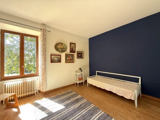 Photos 14 - Equestrian - Character property